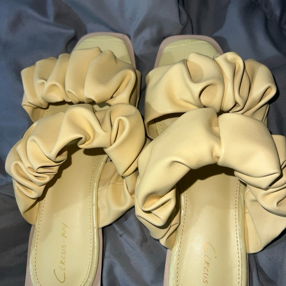 Circus NYC yellow slide on sandals